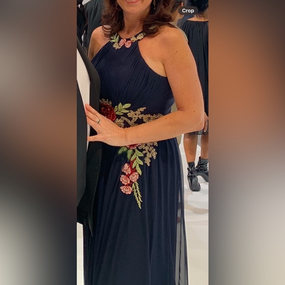 Elegant Navy Floral Embroidered Formal Dress - Picture 6 of 7